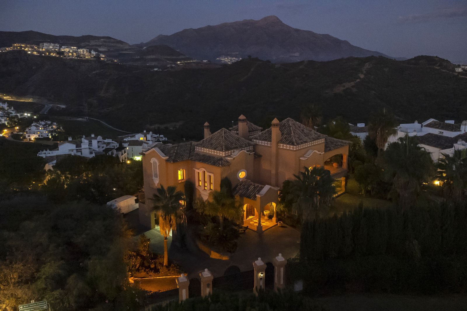 Villa